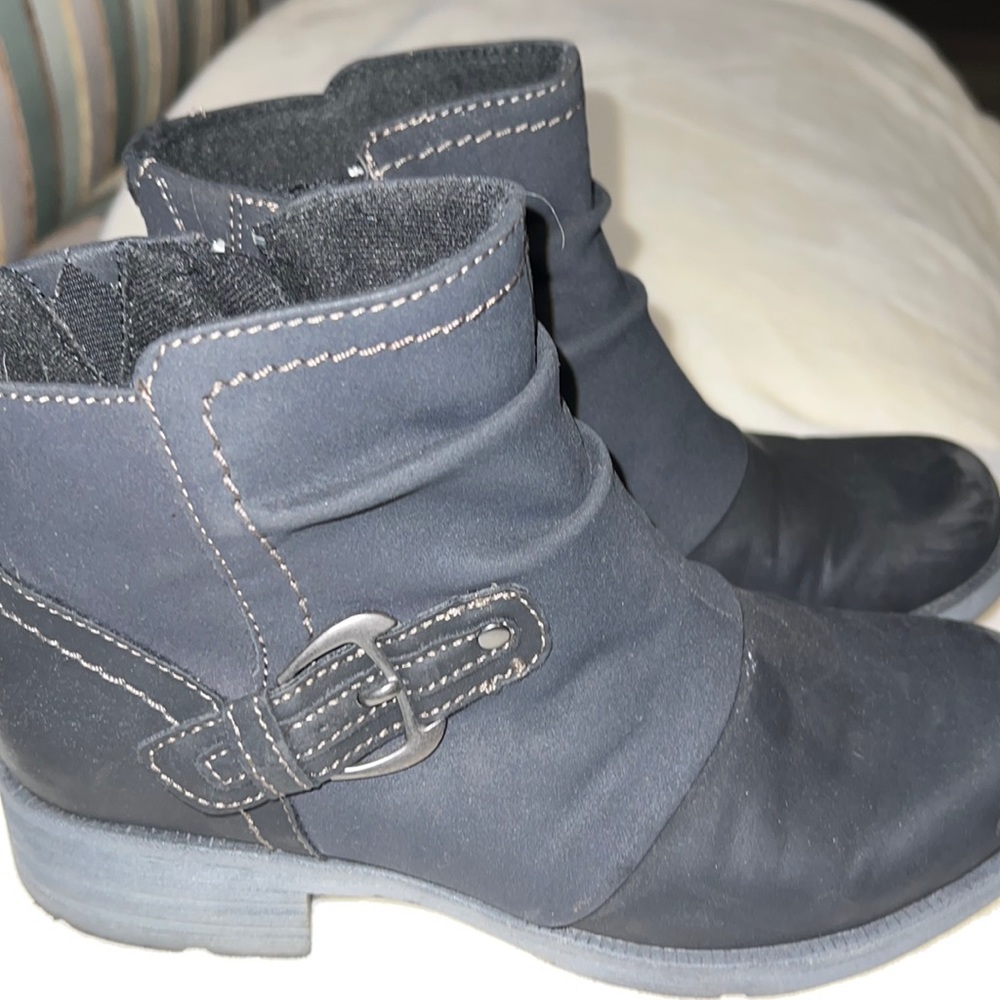 Black Booties